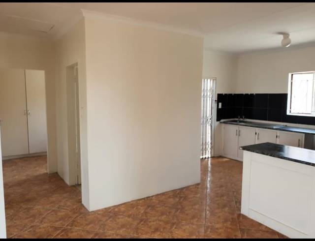 3 BEDROOM HOUSE FOR SALE IN ORCHARDS